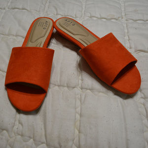 Apt 9 Orange Flats NWOT Size 9